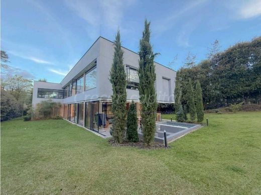 Casa de luxo - Envigado, Departamento de Antioquia