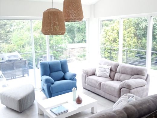 Luxury home in Santiago de Cali, Cali