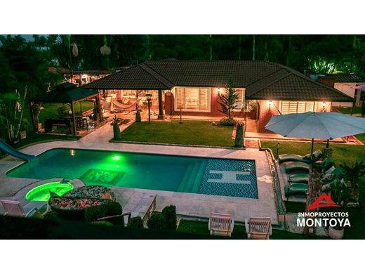 Country House in Pereira, Departamento de Risaralda