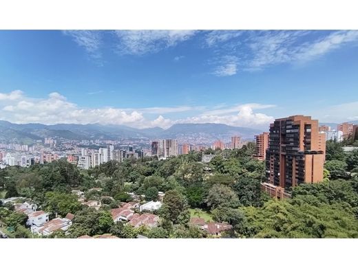 Apartment / Etagenwohnung in Medellín, Departamento de Antioquia