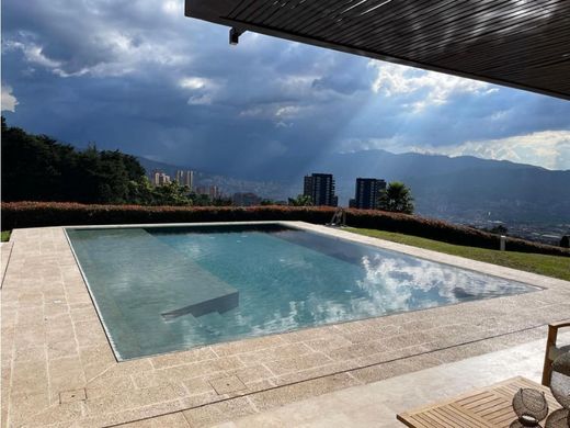 منزل ريفي ﻓﻲ ميديلين, Medellín