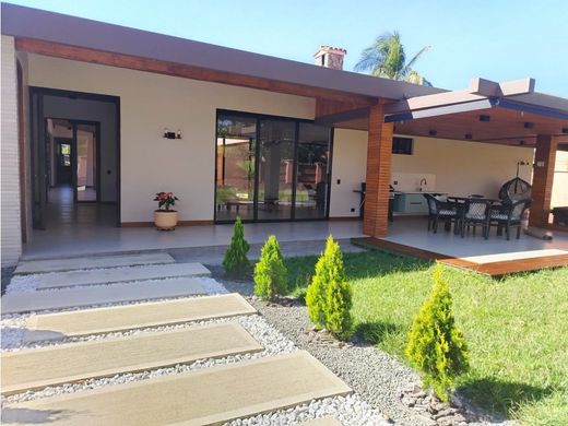 Köy evi Rionegro, Departamento de Antioquia