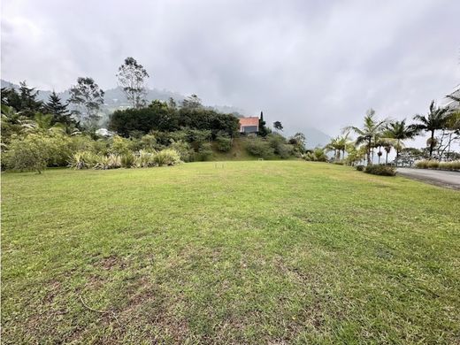 Envigado, Departamento de Antioquiaの土地