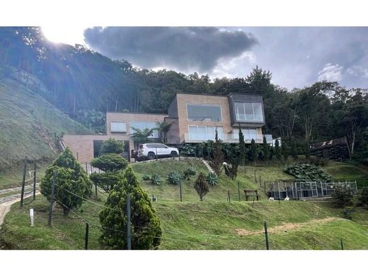 Casale a Retiro, Departamento de Antioquia