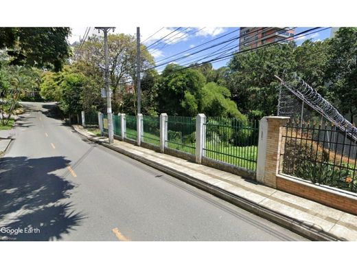 ‏קרקע ב  מדיין
, Medellín