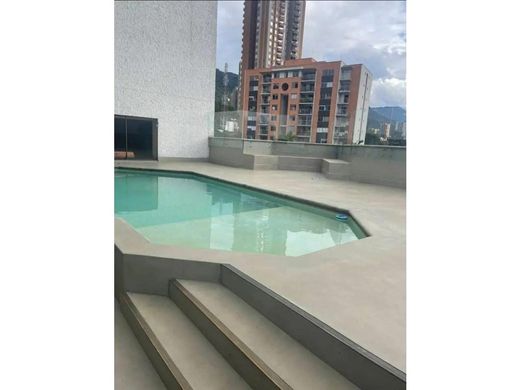 Apartment / Etagenwohnung in Medellín, Departamento de Antioquia