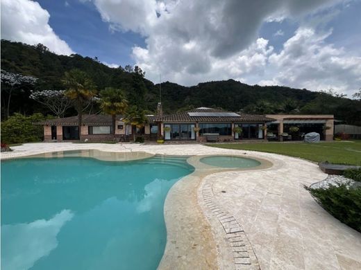 Casa di lusso a Envigado, Departamento de Antioquia