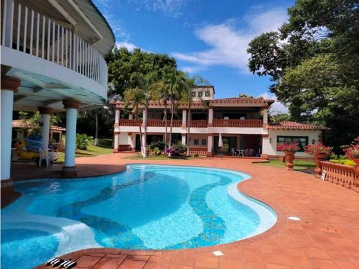 Gutshaus oder Landhaus in San Jerónimo, Departamento de Antioquia