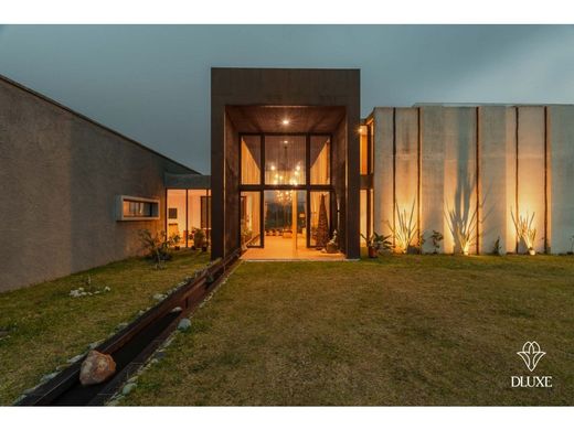 Landsitz in Santa Helena, Medellín