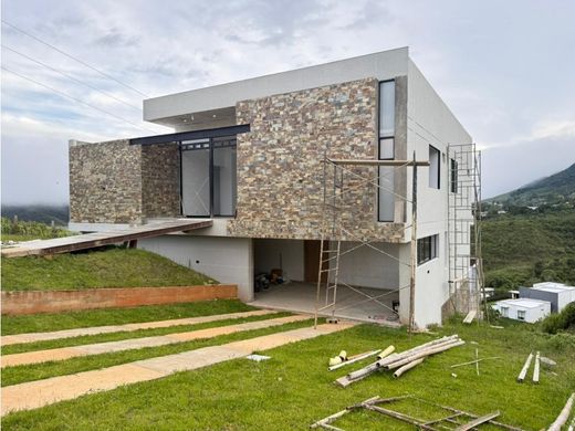 منزل ريفي ﻓﻲ El Darién, Planadas