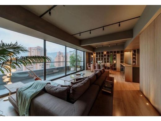 펜트하우스 / 메데인, Medellín