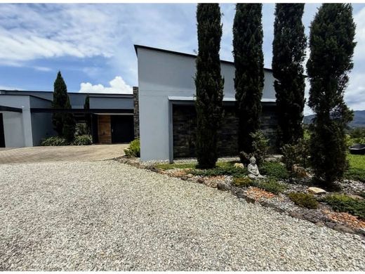 Luxury home in Retiro, Departamento de Antioquia