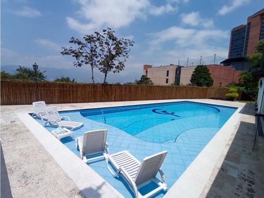 豪宅  麦德林, Medellín