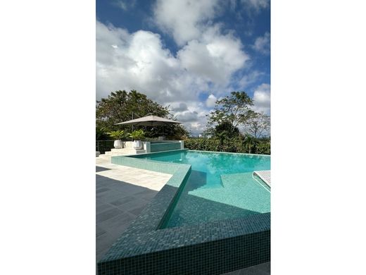 Köy evi Armenia, Quindío Department