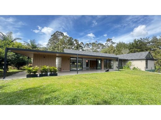 Загородный Дом, La Ceja, Departamento de Antioquia