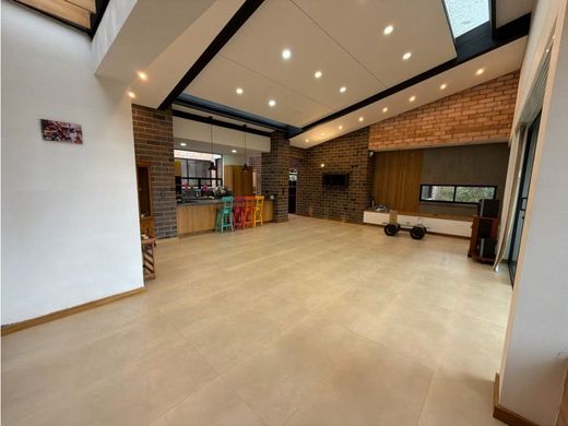 Farmhouse in La Ceja, Departamento de Antioquia