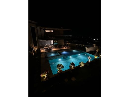 豪宅  卡利, Cali