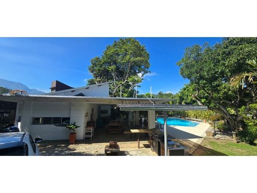 Rustik ya da çiftlik San Jerónimo, Departamento de Antioquia
