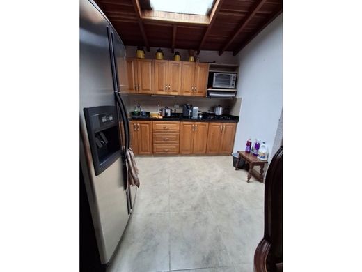 Сельский Дом, Кальдас, Caldas