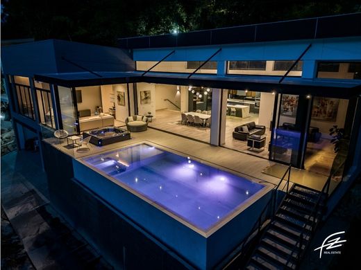 Luksusowy dom w Medellín, Departamento de Antioquia