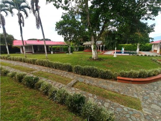 Country House in Armenia, Quindío Department