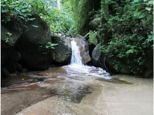 ‏בתים כפריים או חוות ב  Santa Marta, Departamento del Magdalena