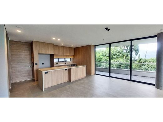 Envigado, Departamento de Antioquiaのアパートメント