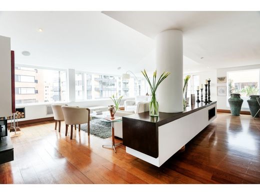 Apartment / Etagenwohnung in Bogotá, Bogotá  D.C.