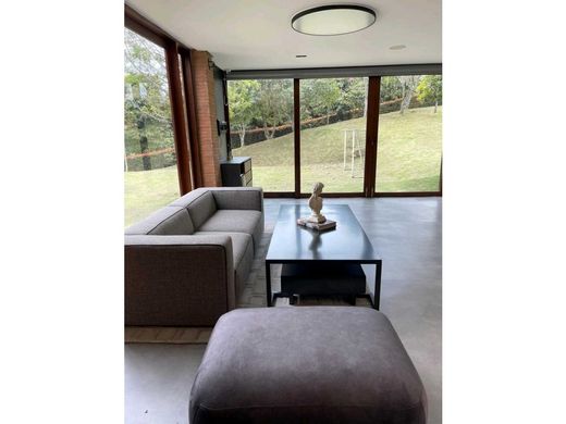 Casa de luxo - Envigado, Departamento de Antioquia