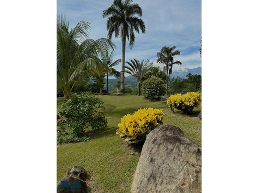 منزل ريفي ﻓﻲ Támesis, Departamento de Antioquia