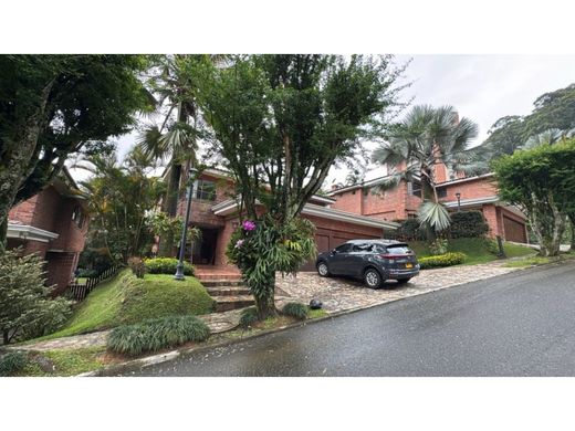 منزل ﻓﻲ ميديلين, Medellín