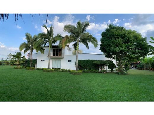 컨트리하우스 / Pereira, Departamento de Risaralda