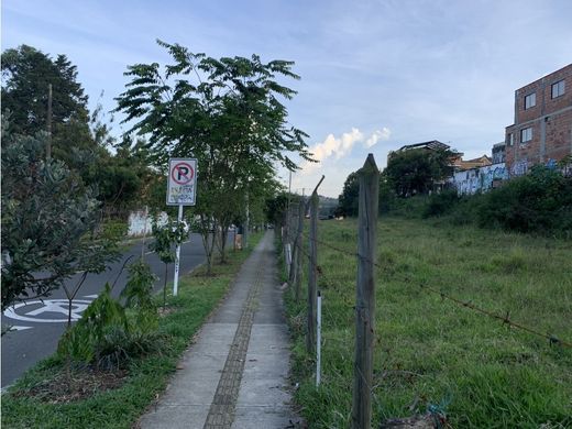 地皮  La Estrella, Departamento de Antioquia