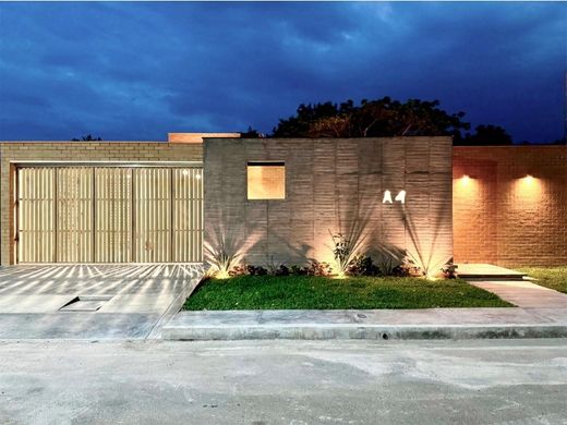 Casa di lusso a Villa del Rosario, Departamento de Norte de Santander