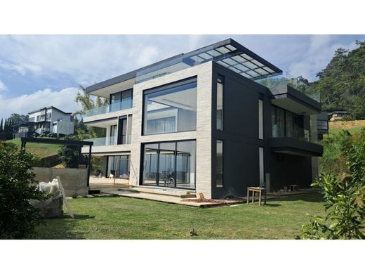 Εξοχική κατοικία σε La Estrella, Departamento de Antioquia