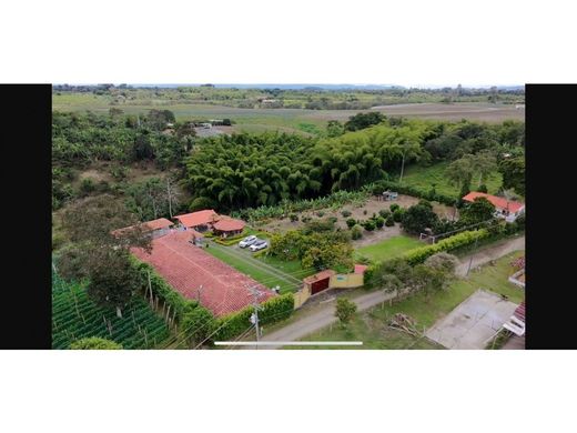 Εξοχική κατοικία σε Armenia, Quindío Department