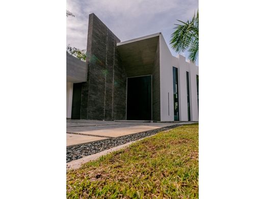 Landhuis in Pereira, Departamento de Risaralda