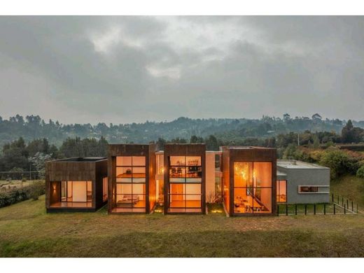 Propriété de campagne à Santa Helena, Medellín