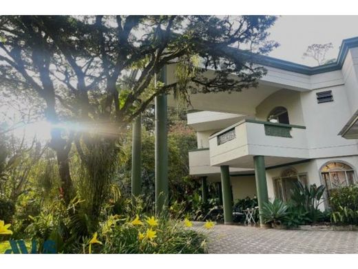 Πολυτελή κατοικία σε Μεδεγίν, Medellín