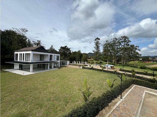 Köy evi Rionegro, Departamento de Antioquia