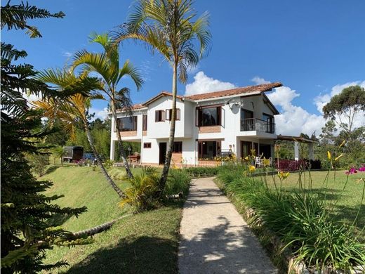 Cortijo o casa de campo en El Peñol, Yarumal