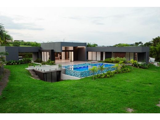 郊区住宅  Pereira, Departamento de Risaralda