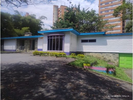 Πολυτελή κατοικία σε Μεδεγίν, Medellín