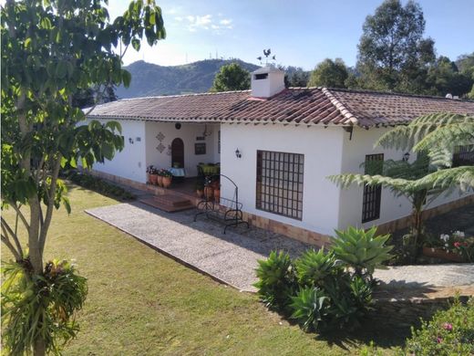 Luxus-Haus in La Ceja, Departamento de Antioquia