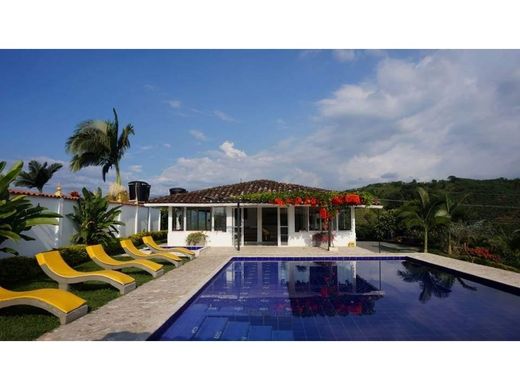 Köy evi Manizales, Departamento de Caldas