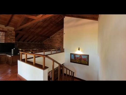 Casa de lujo en Envigado, Departamento de Antioquia