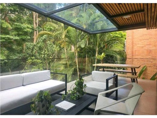 Πολυτελή κατοικία σε Μεδεγίν, Medellín