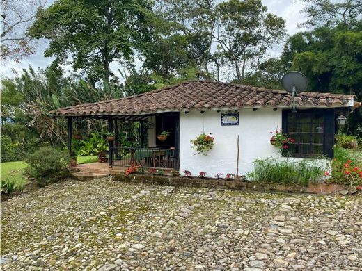 Gutshaus oder Landhaus in La Ceja, Departamento de Antioquia