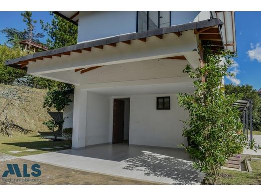 Casa de luxo - Bello, Departamento de Antioquia