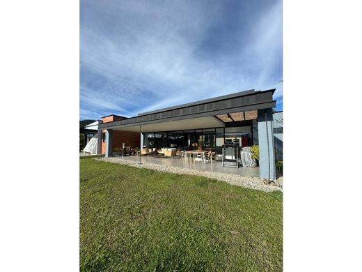 Casa de campo en Retiro, Departamento de Antioquia